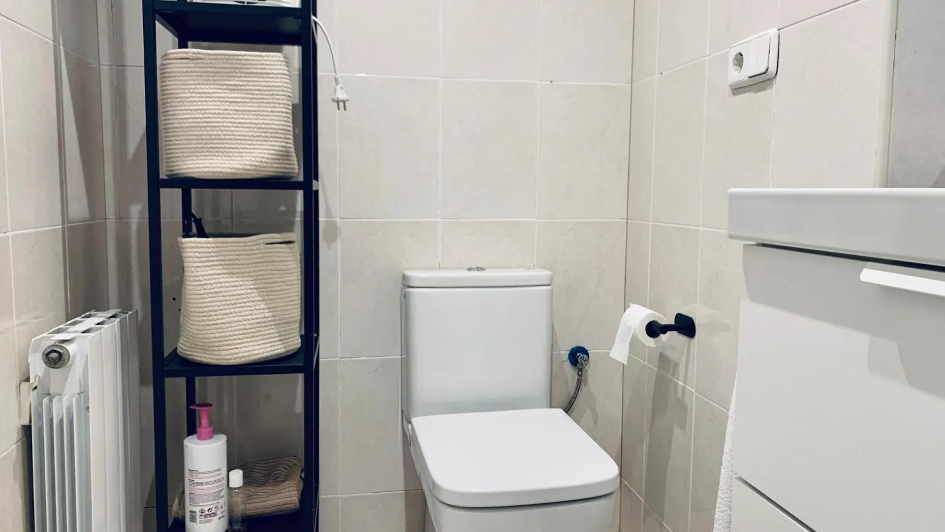 סנטה כריסטינה ד'ארו Hauzify I Apartament Picasso דירה סנטה כריסטינה ד'ארו