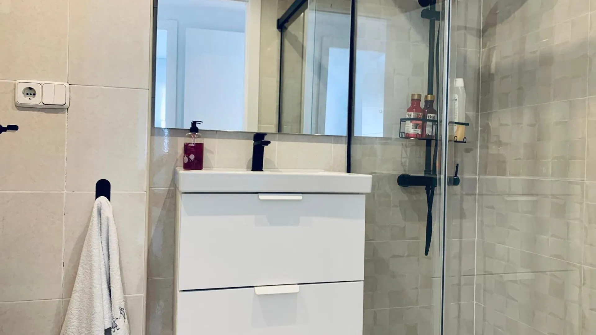 סנטה כריסטינה ד'ארו Hauzify I Apartament Picasso 0*, סנטה כריסטינה ד'ארו ספרד